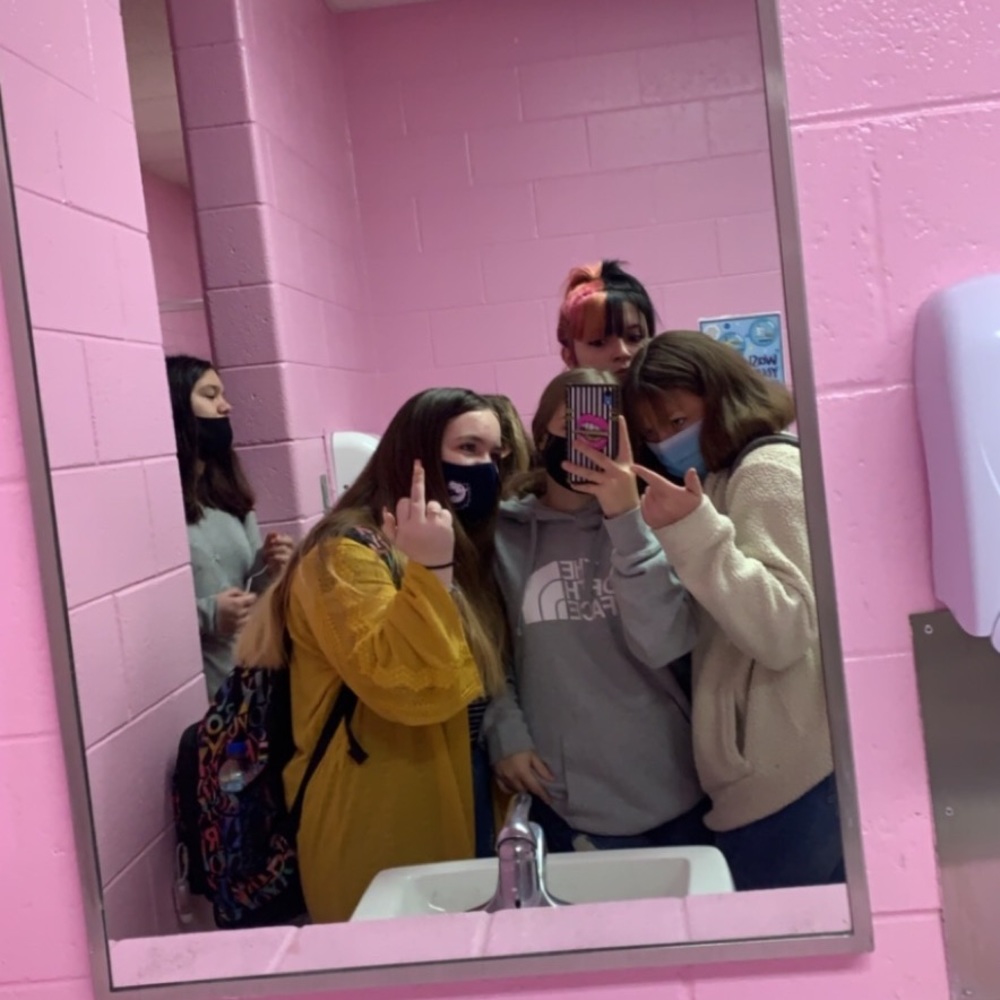 Meet your Posher, Kendall